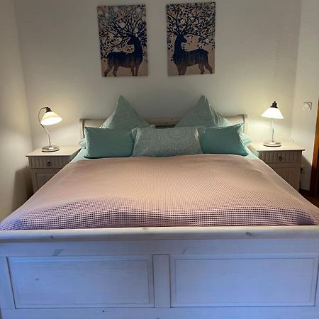 בנדורף Ferienwohnung Sayn Bei Koblenz מראה חיצוני תמונה