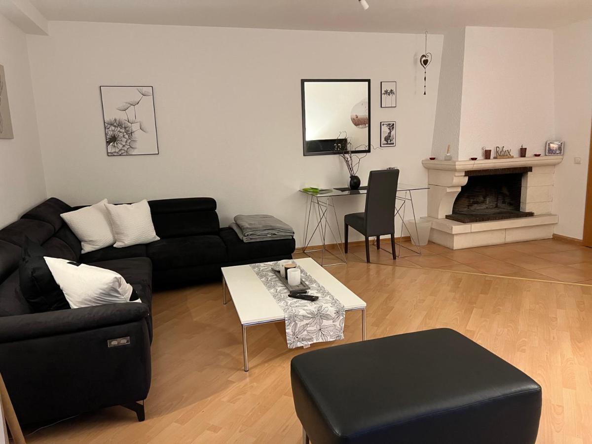 בנדורף Ferienwohnung Sayn Bei Koblenz מראה חיצוני תמונה