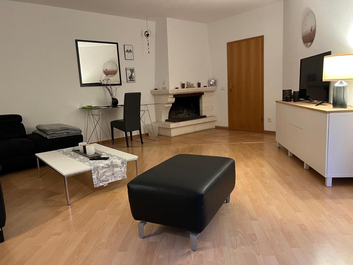 בנדורף Ferienwohnung Sayn Bei Koblenz מראה חיצוני תמונה